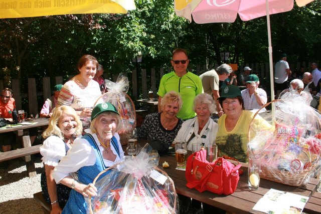 Glückliche Gewinnerinnen