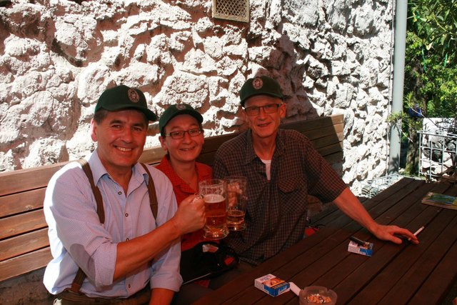 Besucher aus Möllersdorf: v.l. Gerhard Wanasek, Tina Tessarek und Günter Hetzl