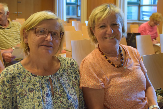 Sind an Gesundheitsthemen interessiert: Margaritha Frank und Cecilia Jesner aus Salzburg.
