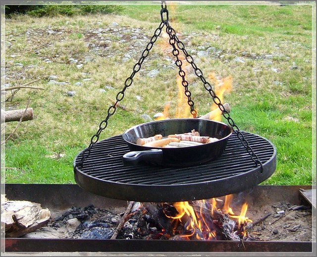 .......Feuer brennt und los gehts!