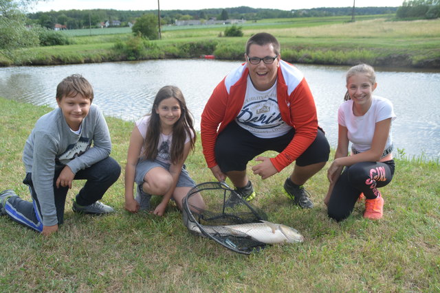 Es wurden auch große Fische an Land gezogen.