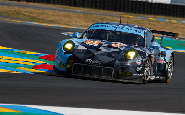 Porsche 911 RSR (77), Dempsey Proton Racing : Christian Ried, Marvin Dienst, Matteo Cairoli | Foto: Porsche AG