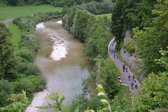 Die Gäste radelten in großer Zahl zur Eröffnung nach Opponitz, am Bild: Radfahrer in St. Georgen am Reith. | Foto: Stefan Hackl