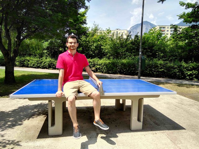 Bald schon in Landeck? GR Marco Lettenbichler auf einem fixen Tischtennistisch in der Landeshauptstadt Innsbruck. | Foto: © SPÖ Landeck