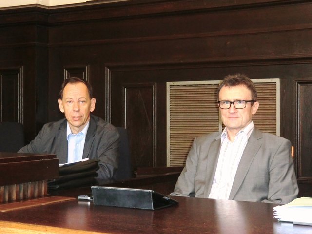 Gerichtspsychiater Werner Brosch und medizinische Gutachter Wolfgang Denk | Foto: Probst