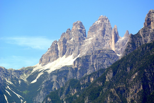 Auch von Südosten bieten die 3 Zinnen einein imposanten Anblick