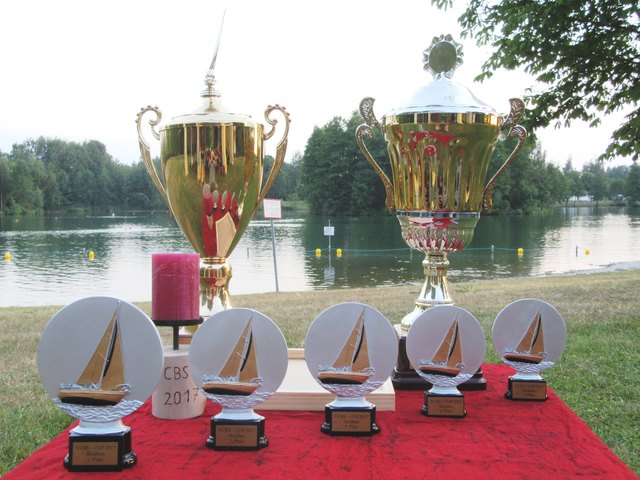 Es folgt die Siegerehrung für den YCBS-Cup 2017 auf der Seebühne.