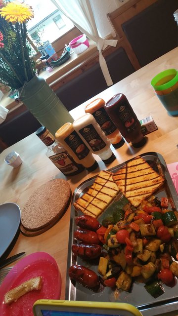 chorizo ratatouille mit käse