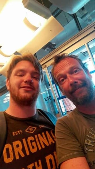 Ein Selfie musste sein im Ö3-Studio: Tobias Altmann (links) mit Robert Kratky. | Foto: Altmann
