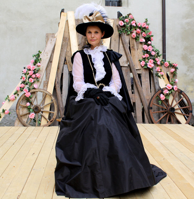 Majestätische Gräfin Guiche: Brigitte Jaufenthaler