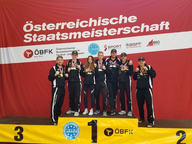 Alte und neue Staatsmeister: Michael Gollob, Adnan Merzanovic, Anna Glabischnig, Philipp Knapp, Timmy Krobath, Adnan Merzanovic, Armin Skorup | Foto: KK/Kampfsportunion Porcia