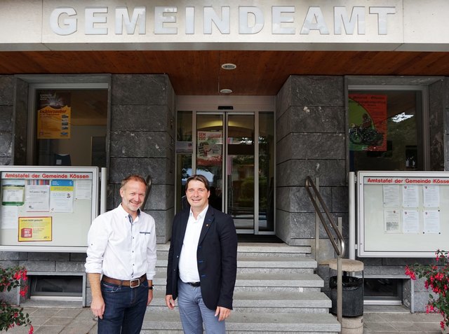 Bgm. Reinhold Flörl, VP-Bezirksobmann Peter Seiwald. | Foto: ÖVP