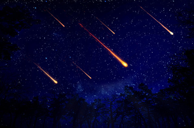 Ein Meteorstrom - so werden die gehäuften Sternschnuppen bezeichnet, die entstehen, wenn die Erde eine Kometenbahn kreuzt.