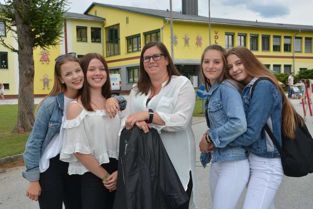 Carina, selina, MMag. Tanja Kramer, Johanna, Anja
