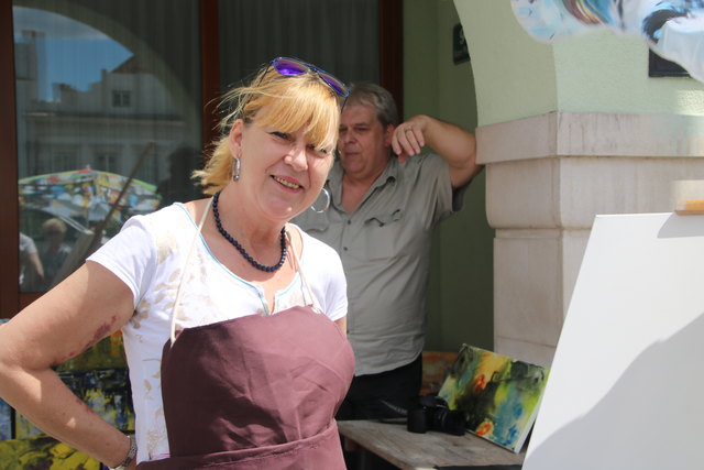 Teilnehmer am Kunst-Markt.