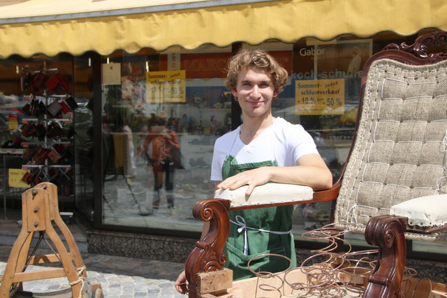 Teilnehmer am Kunst-Markt.