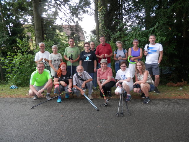 Am Foto von links: Ernst Kortschak, Marlies Pauer, Reinhard Steiner, Karin Keglowich, Maria Sulyok, Erich Schock, Johanna Schumann, Elisabeth Bydlinksi und Reinhard Brandlhofer . Vorne Werner Schöll, Karin Steiner, Günther Pauer, Maria Schock, Karla Schöll-Tritremmel und Carmen Brandlhofer.