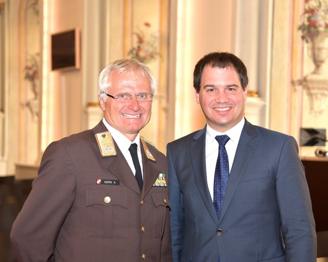 Impfung, marsch: Albert Kern, Michael Schickhofer