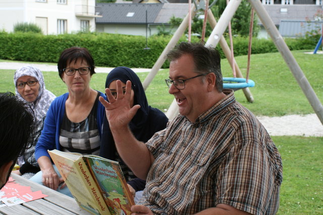 Bgm. Heim liest "Rotkäppchen"