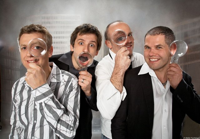 Das Vokal-Kabarett-Ensemble "Die Vierkanter" präsentiert sein neues Programm im Zuge der Sommerkultur im Garten in Gresten.