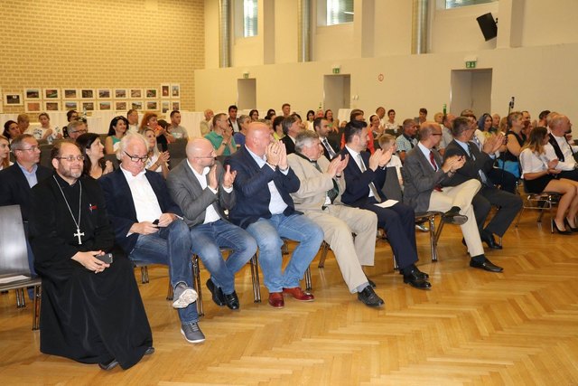 Zahlreiche interessierte Besucher informierten sich über die Linzer Partnerstadt.