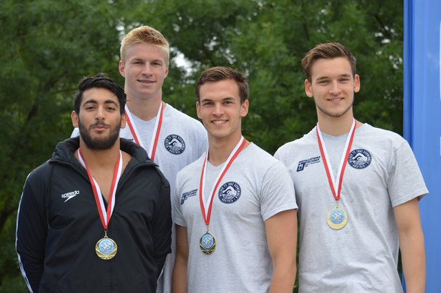 Von links:  Omid Kazemizad, Paul Hufschmidt, Philipp und Alexander Jaksche. | Foto: WTV Schwimmen