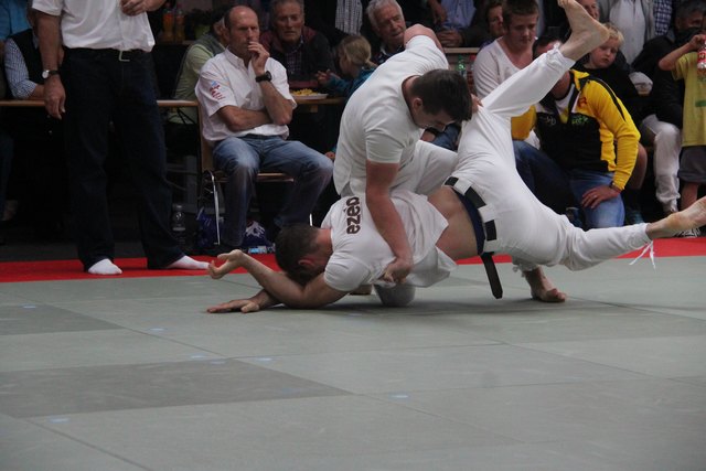 Philip Holzer in Action.