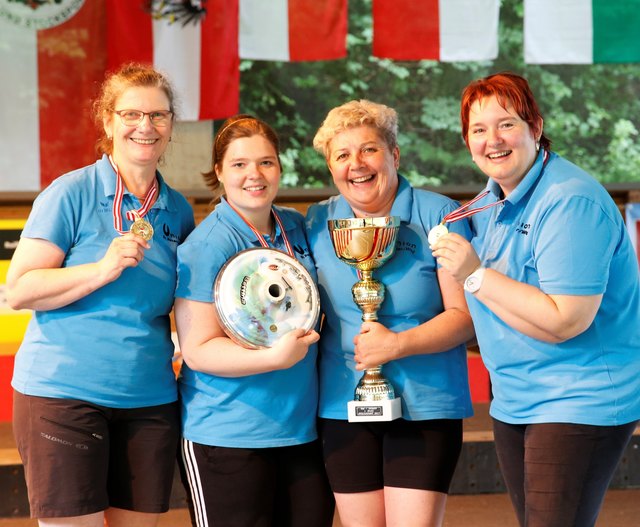 Elisabeth Past, Sandra Gruber, Elisabeth Ganser und Bettina Eckerstorfer, v. l.