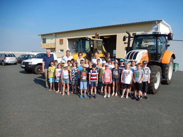 Die Volksschüler besichtigten den Bauhof Mariasdorf. | Foto: Gemeinde Mariasdorf