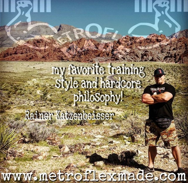 Der Litschauer Rainer Katzenbeisser wirbt für das Trainingsprogramm des Metroflex Gym in Arlington in Texas.