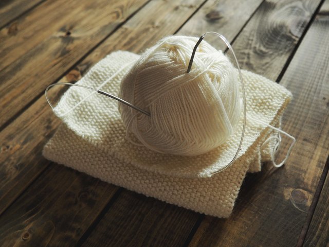 Im Strickcafé sind alle willkommen, die Spaß am Handarbeiten haben.
