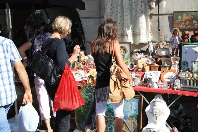 Flohmarkt mit Glückhafen in Hermagor
