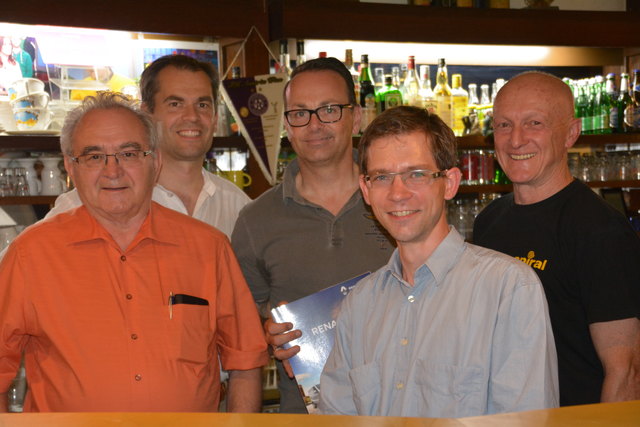Ehrenobmann Prof.i.R. DI Rudolf Jauschowetz, LA Wolfgang Spitzmüller, mit dem Elektroautoexperten Michael Postmann und den beiden in ihrem Amt bestätigten „Energiestammtisch“-Obleuten Dietrich Wertz und Johann Weber