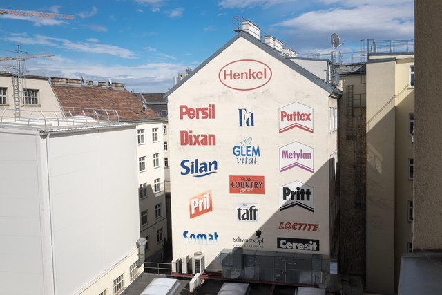 Mitten im dritten Wiener Bezirk erzeugt Henkel jährlich 270.000 Tonnen Flüssigwaschmitel und andere Produkte für den täglichen Gebrauch. | Foto: Arnold Burghardt