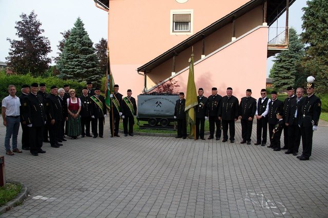 Feierlich war die Segnung der neuen Gedenkstätte beim ehemaligen Kohlebergwerk in Pölfing-Brunn.