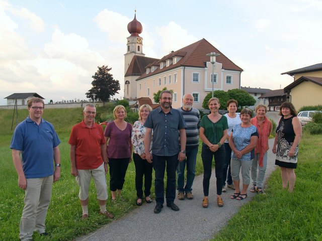 Die SB-Gruppe ist bunt gemischt und besteht aus Menschen verschiedener Alters- und Berufsgruppen aus Geretsberg und Umgebung.
