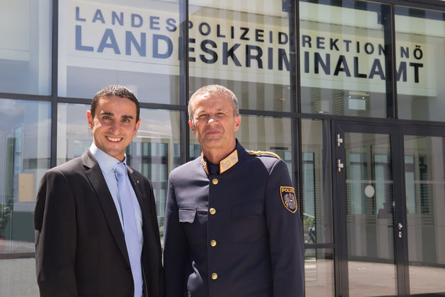 Schwechats Polizei-Vize Omar Haijawi-Pirchner übernimmt Chefposten von Franz Polzer in St. Pölten.