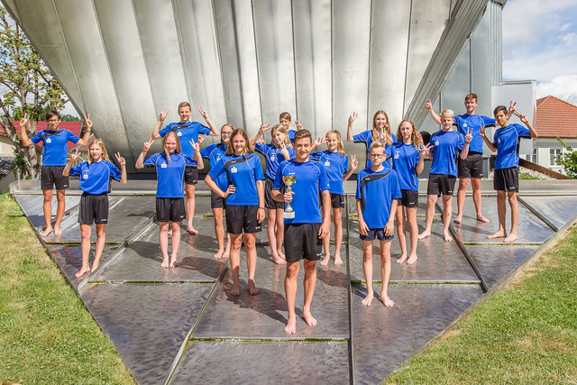 Die 20-köpfige Mannschaft der Sportmittelschule Peuerbach holte sich den Gesamtsieg. | Foto: Hermann Waltenberger