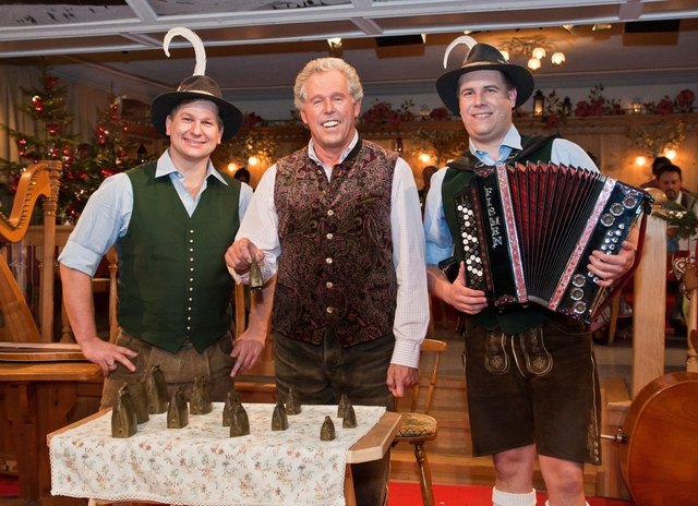 Jochen Wörister und Florian Steiner mit Philipp Meikl