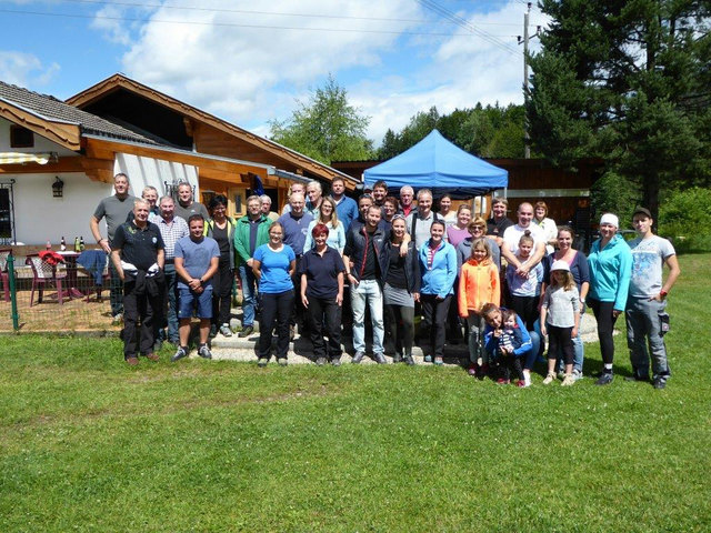Auch heuer halfen viele Freiwillige beim Säubern der Wälder und Flure in Breitenwang.