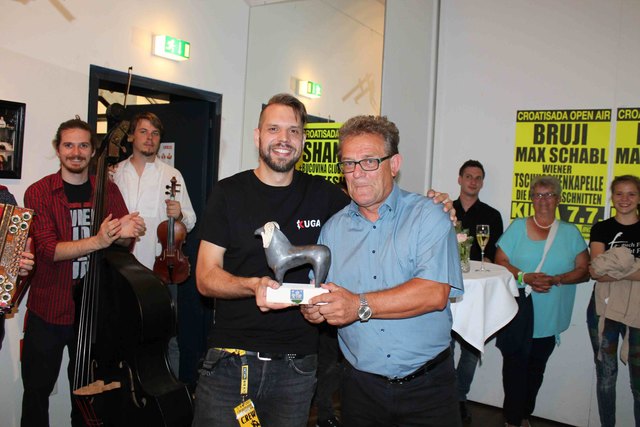 Gratulation durch Bgm. Rudolf Berlakovich