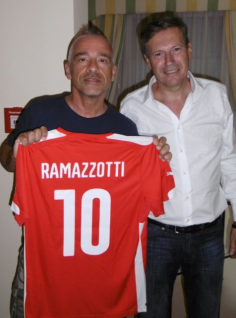 Ein treuer Stammgast in Österreich: Italo-Sänger Eros Ramazotti (li.)