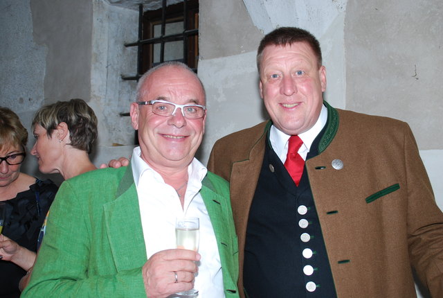 ORF-Stiftungsrat Siggi Neuschitzer mit Bürgermeister Josef Jury