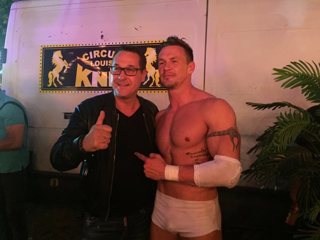 FPÖ Parteiobmann HC Strache mit TagTeam Champion Peter White