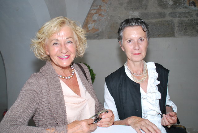 Margarethe Miklautz mit Margit Egger-Peitler
