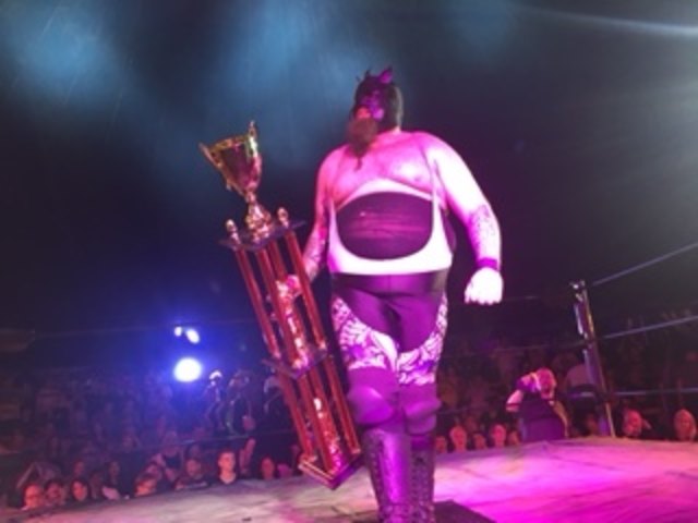 Praterpokalsieger Demolition Davies