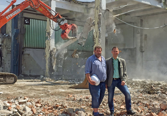 Bürgermeister Adi Rieger und Andreas Burger. | Foto: Stadtgemeinde Neumarkt