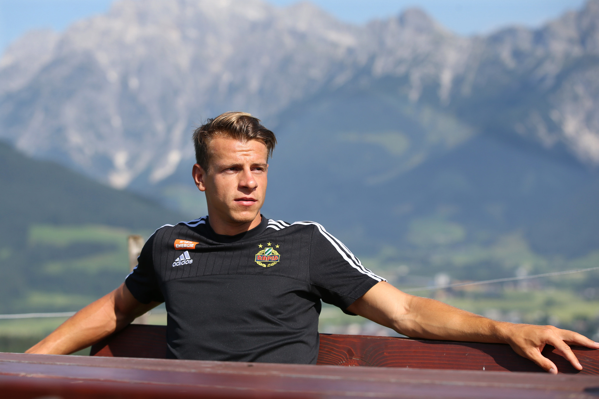 Stefan Schwab nimmt Zuhause Anlauf für Saisonauftakt Pinzgau