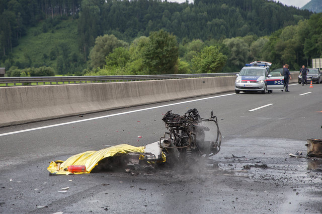 Der Motorradfahrer verbrannte bis zur Unkenntlichkeit. | Foto: Franz Neumayr