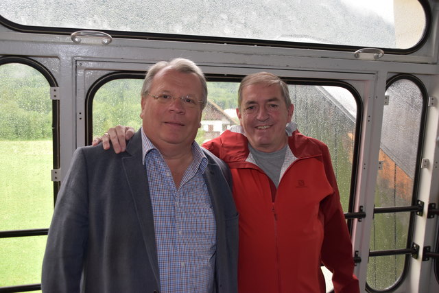 Bürgermeister unter sich: Richard Hemetsberger (l.) und Heinz Schaden.